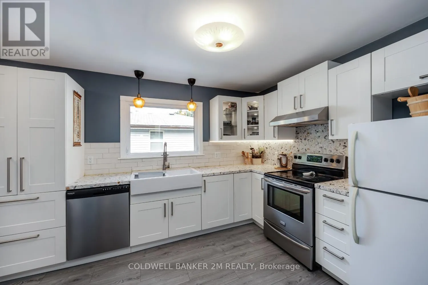 17 LINDELL ROAD