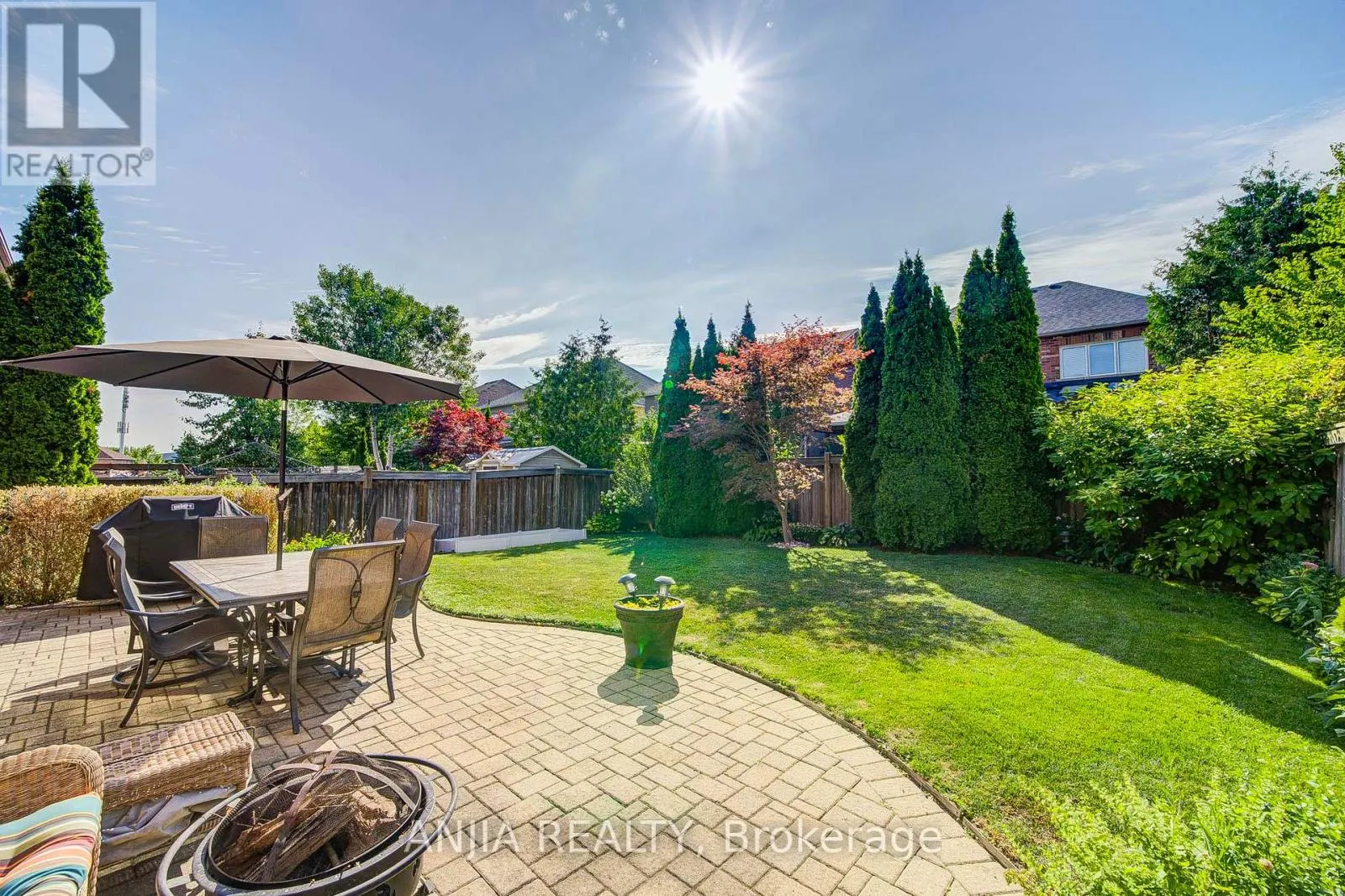 13 KINGSMILL COURT