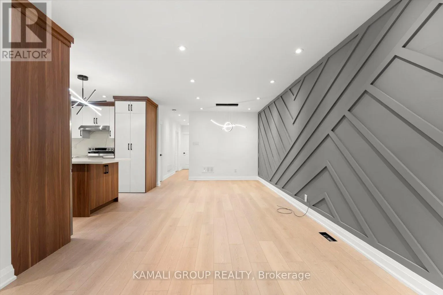 MAIN - 63 WALTER AVENUE