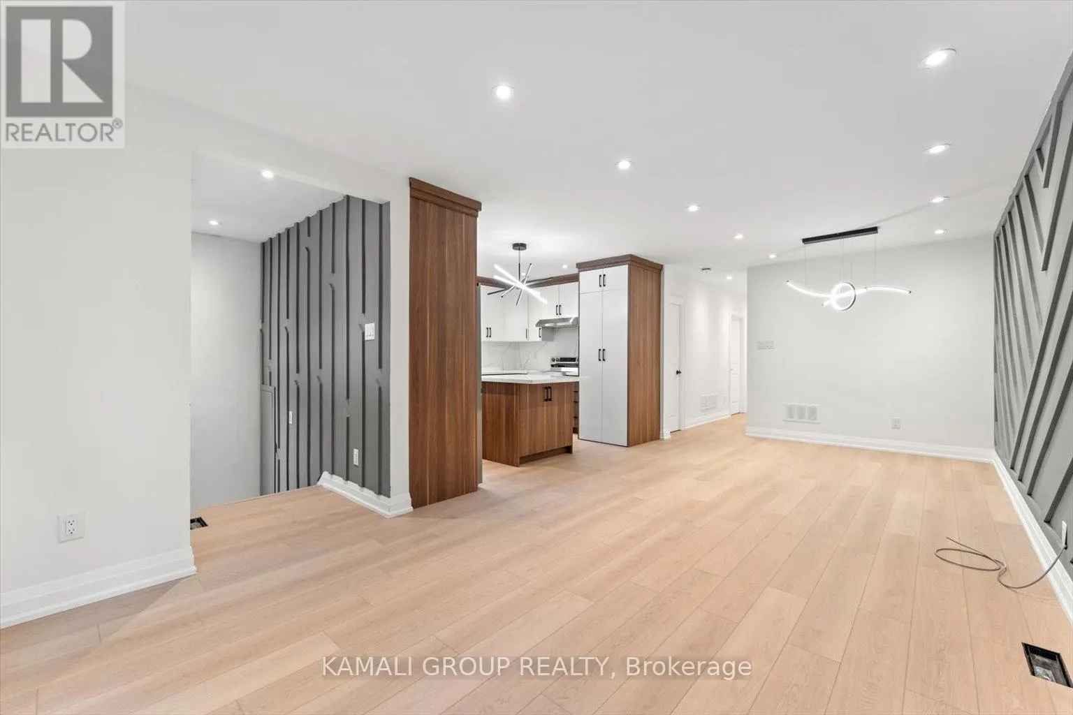 MAIN - 63 WALTER AVENUE