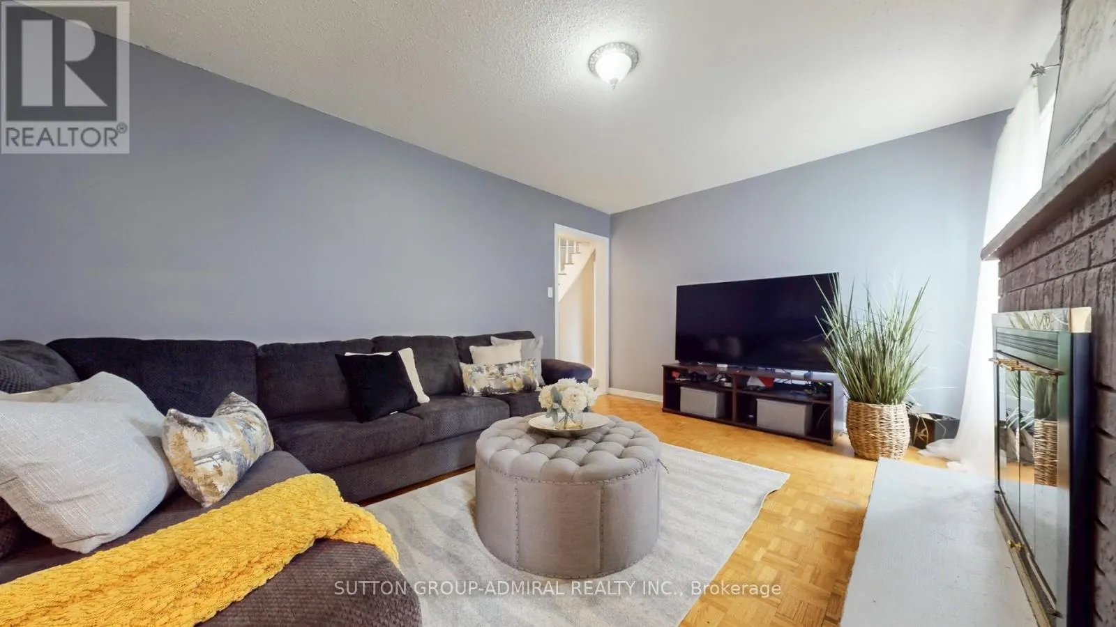 508 CHANCELLOR DRIVE