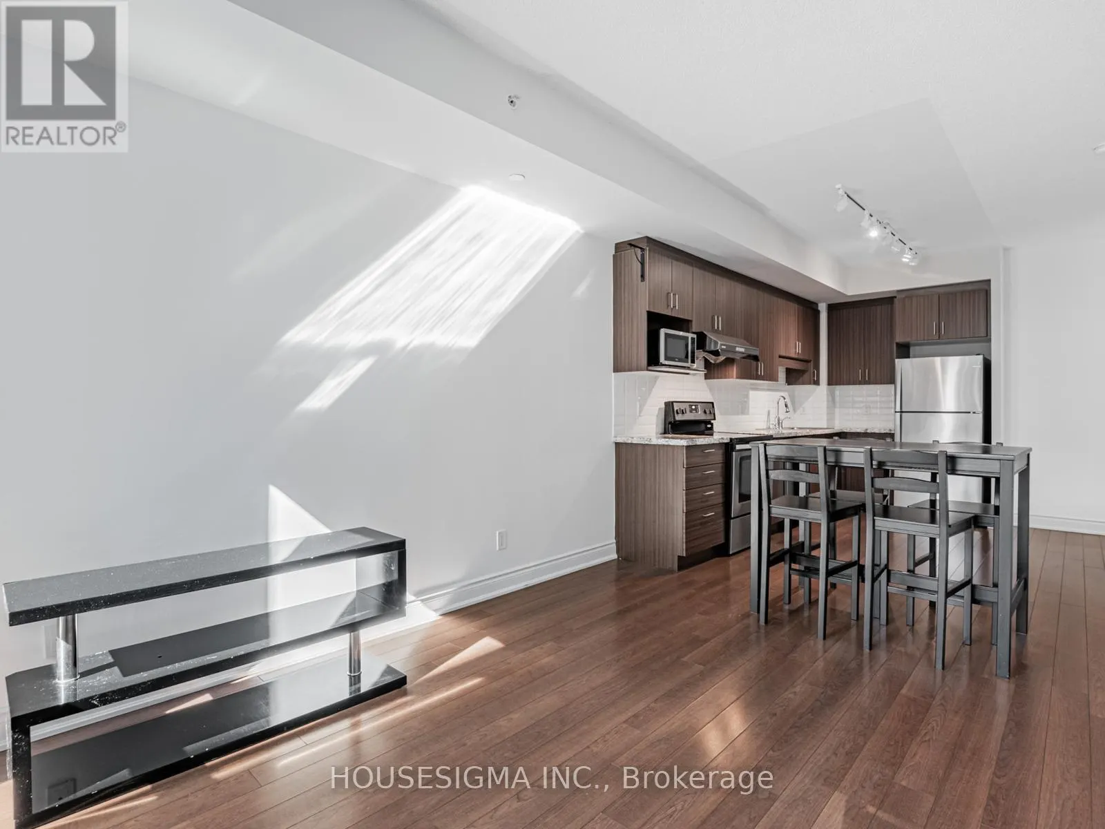 602 - 33 CLEGG ROAD