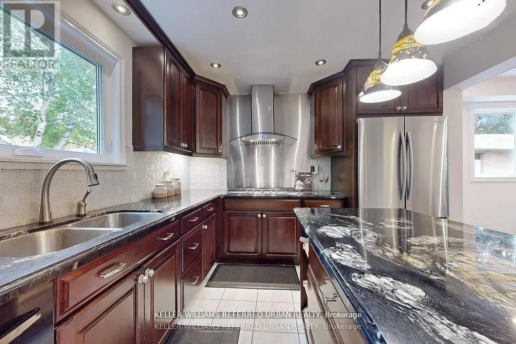 158 WALTON DRIVE