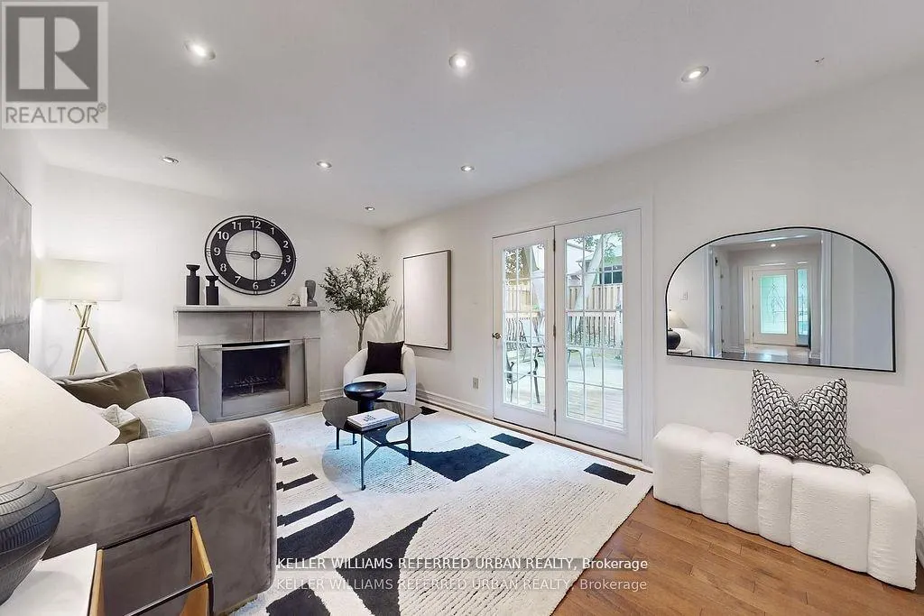 158 WALTON DRIVE
