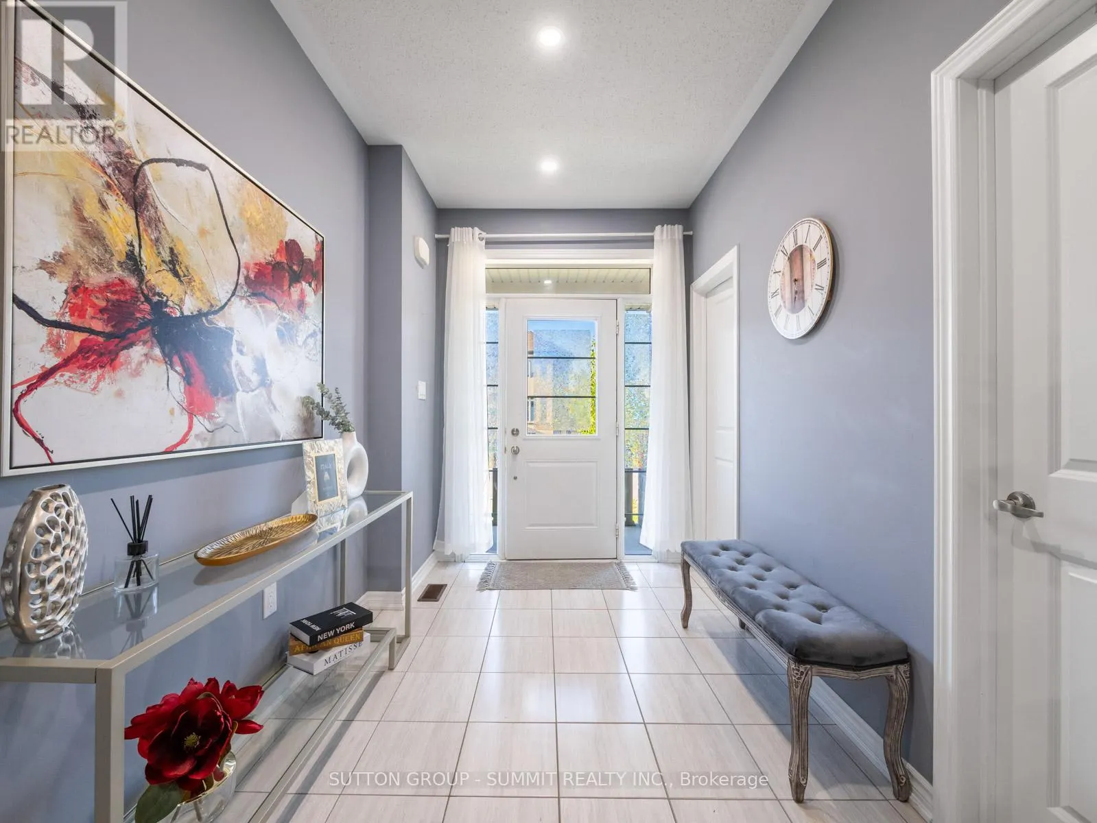 73 MONDIAL CRESCENT