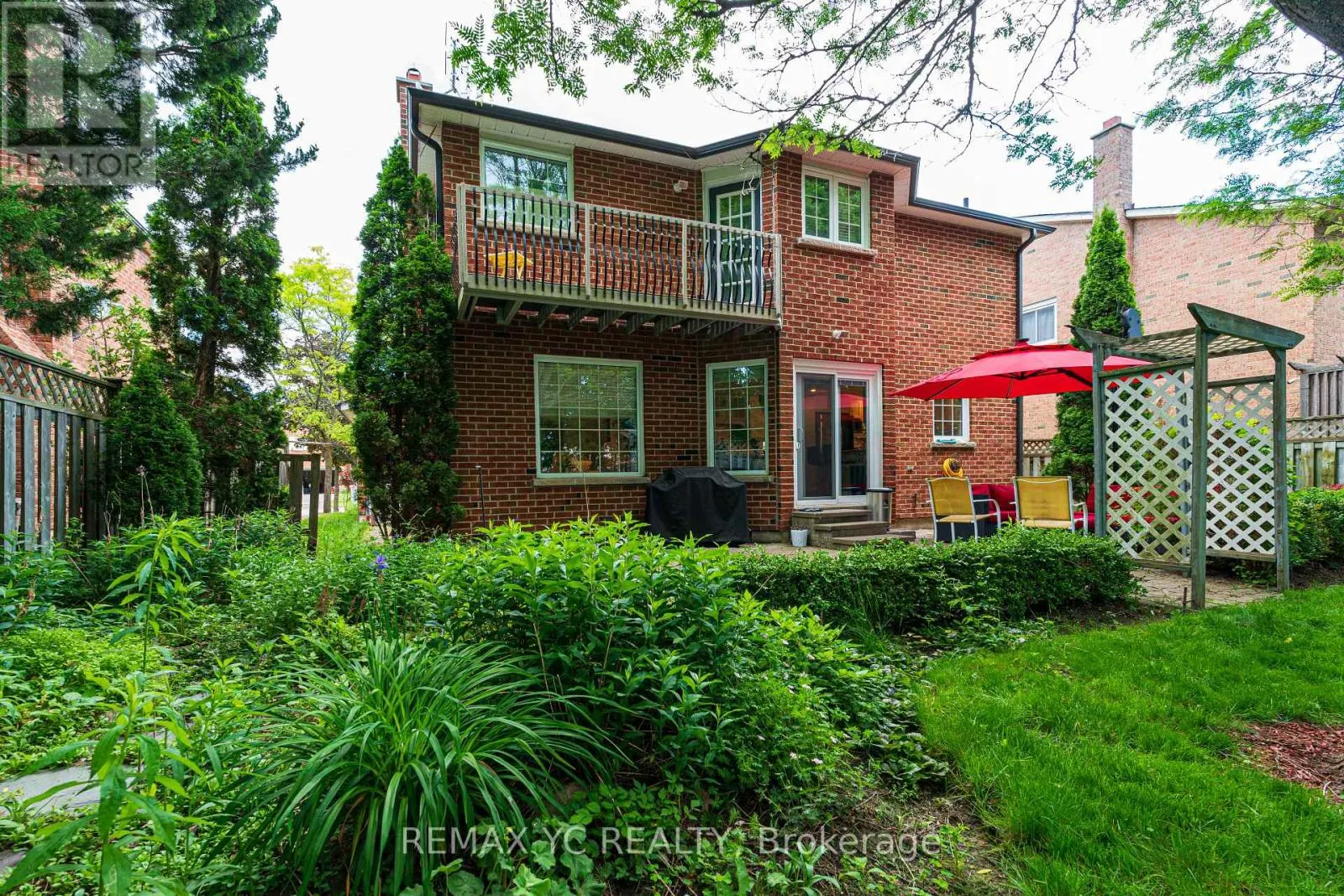 67 FERN VALLEY CRESCENT