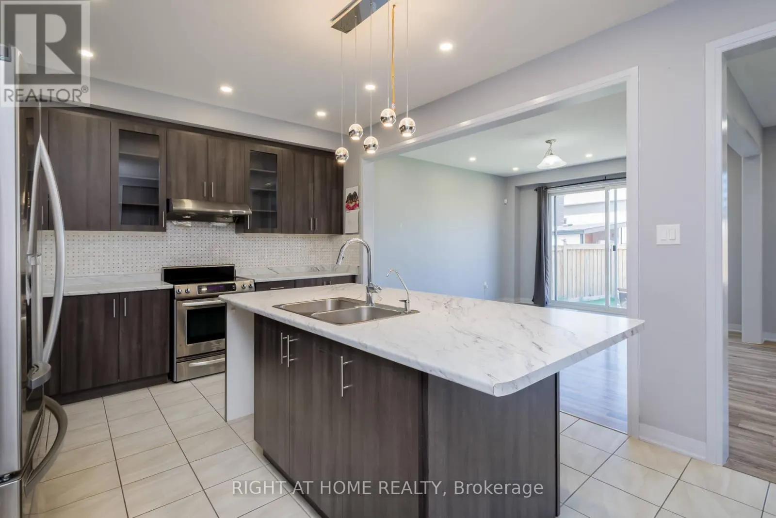 142 MARTIN TRAIL