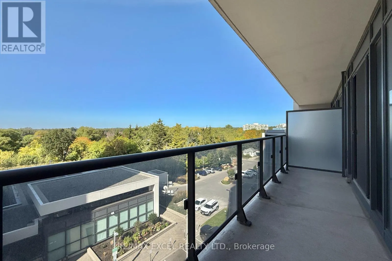 606 - 9600 YONGE STREET