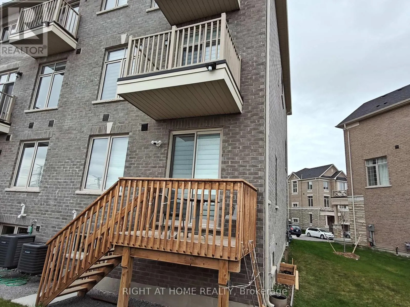 36 ANDRESS WAY