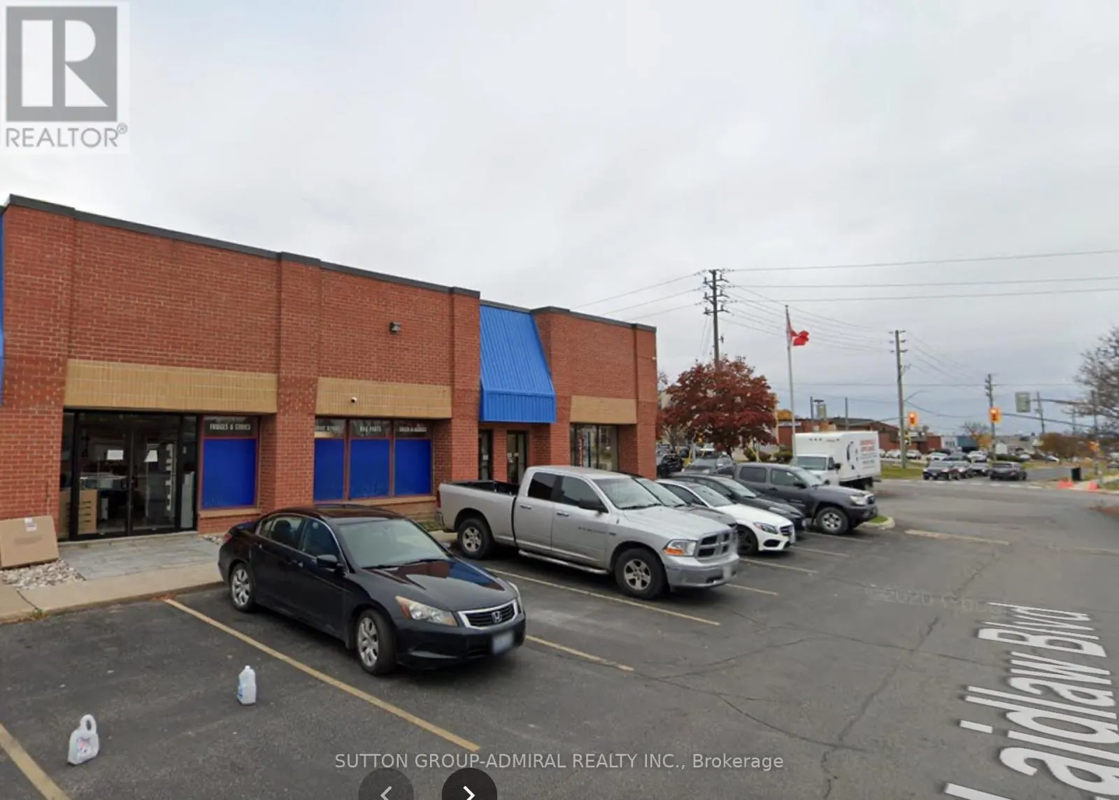 3 & 4 - 176 BULLOCK DRIVE
