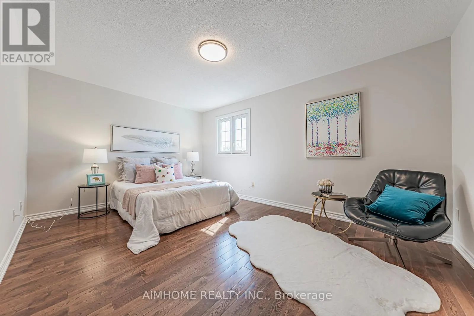 22 CHILTERN HILL