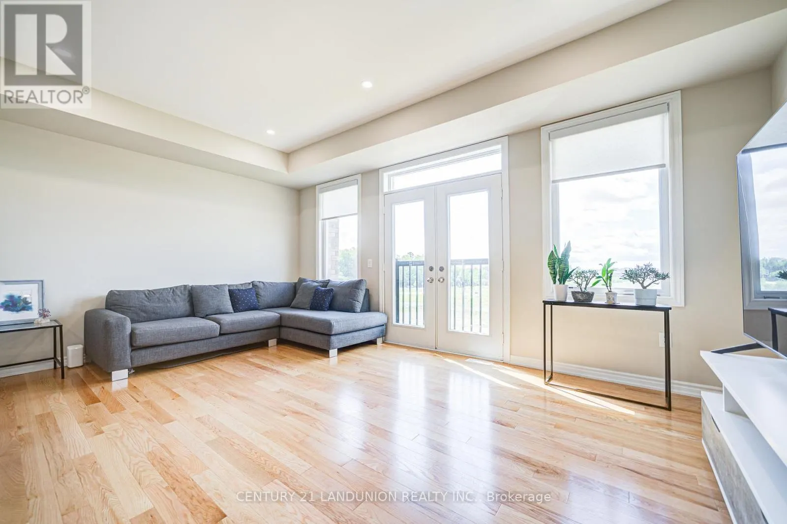 65 PUISAYA DRIVE