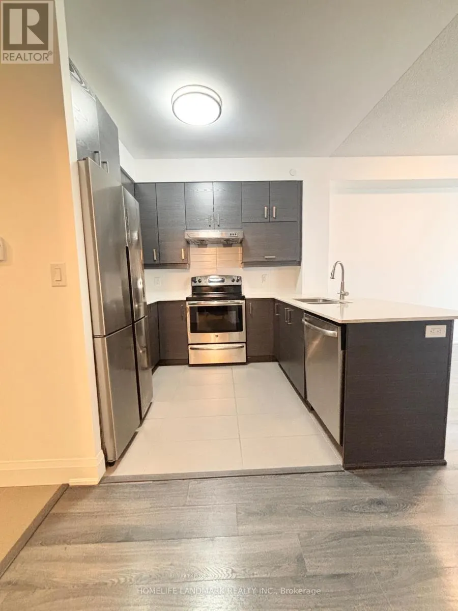 207 - 1 UPTOWN DRIVE