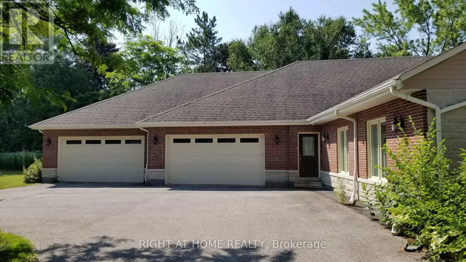 18 MCCOWAN LANE