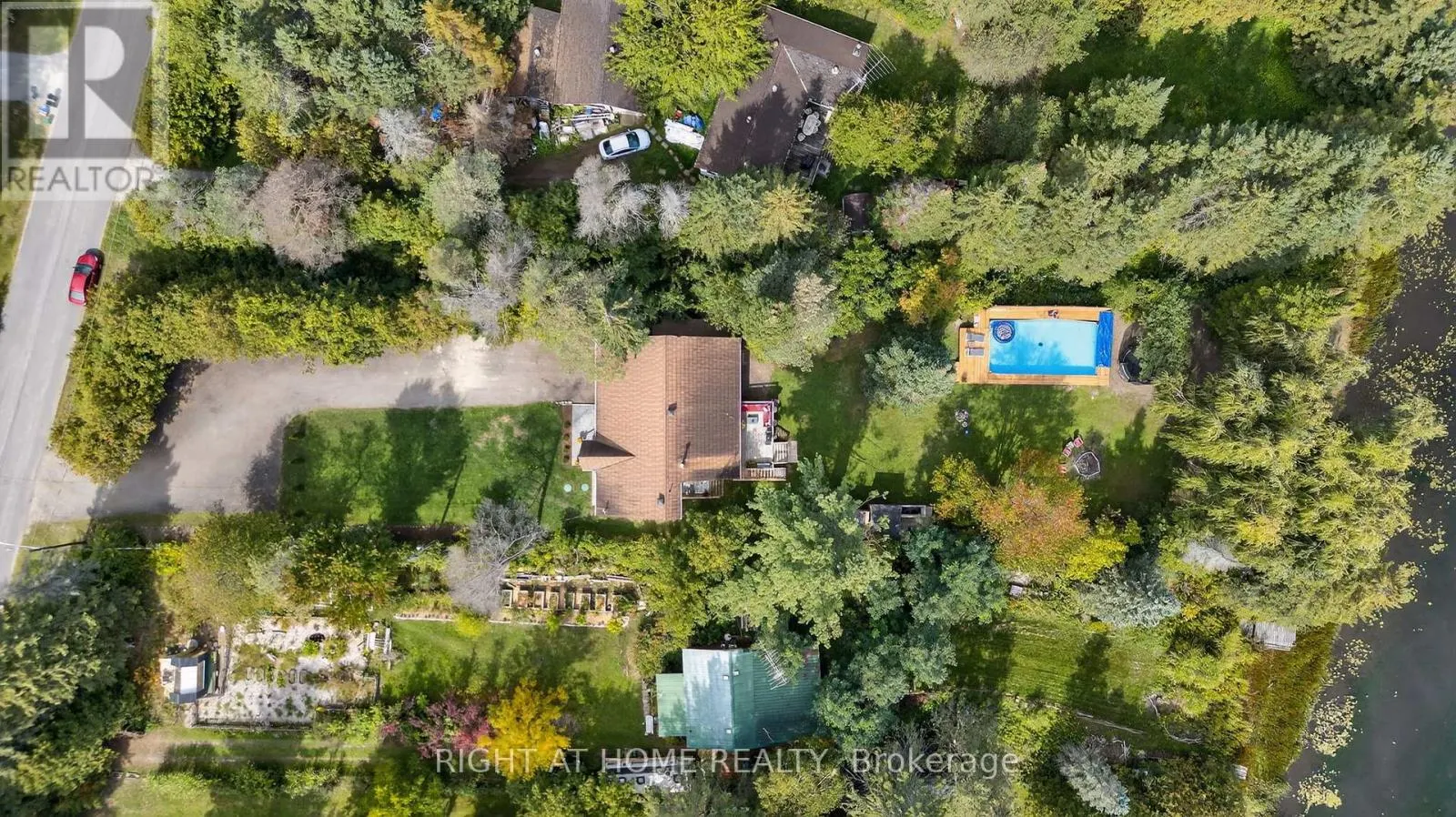11 NICHOLSON DRIVE