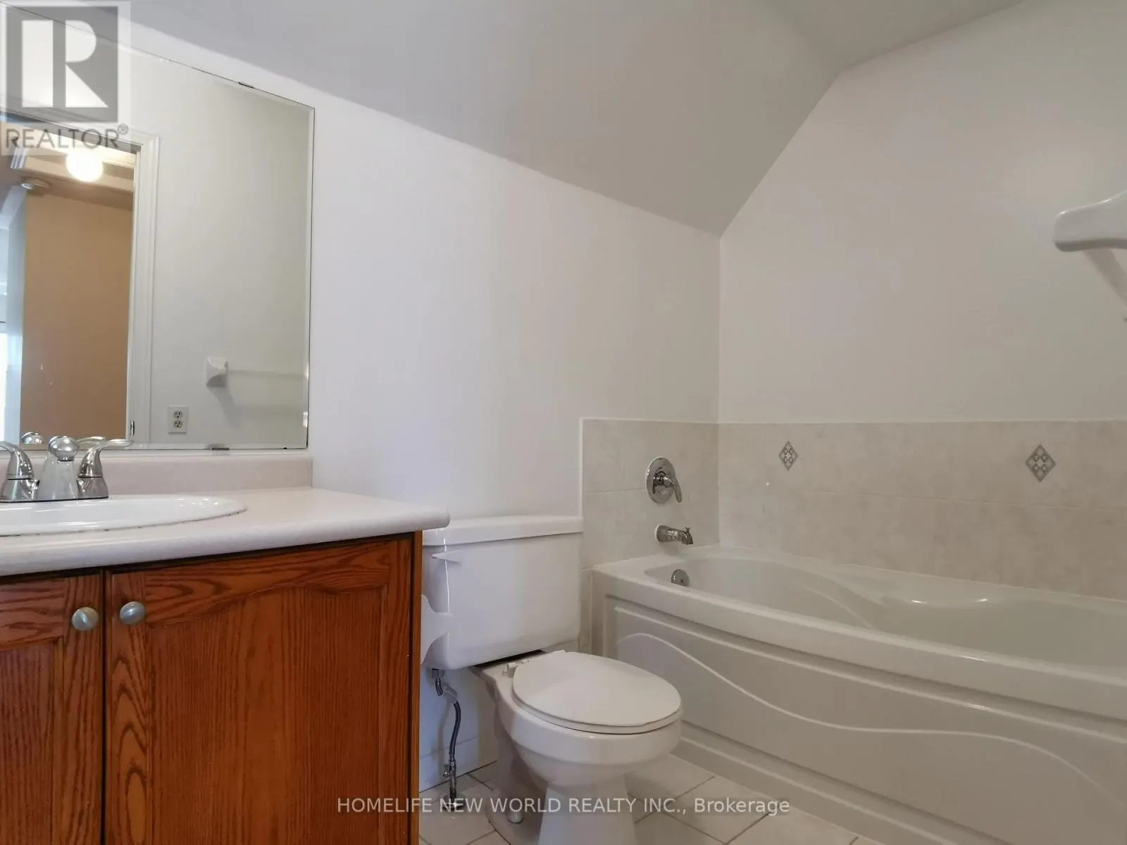 99 SELKIRK DRIVE
