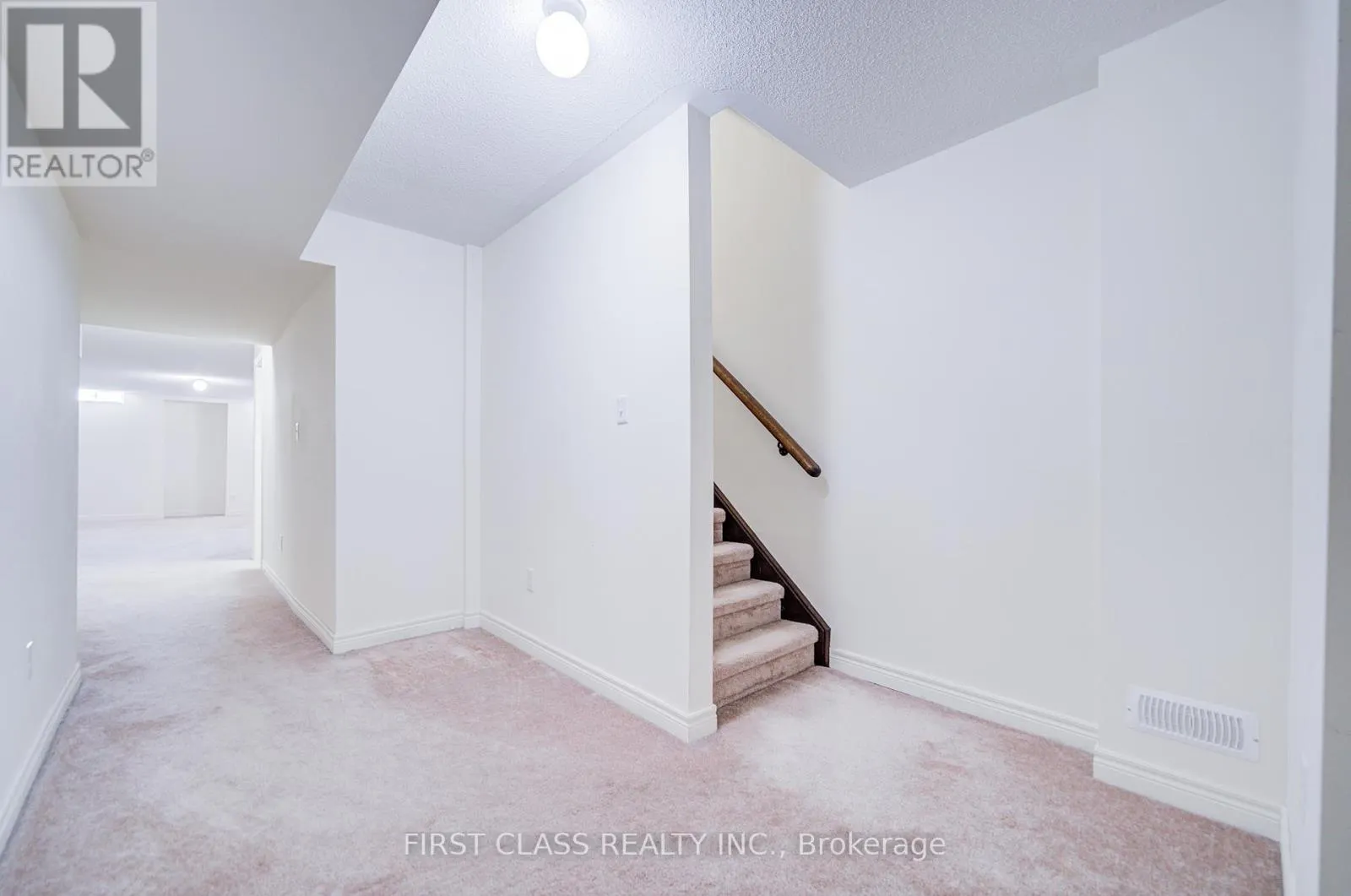 115 NOAH'S FARM TRAIL