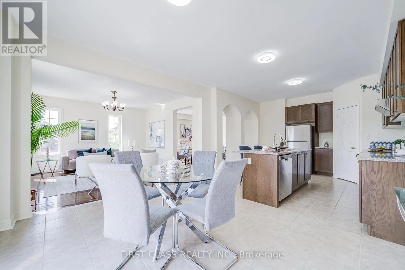 115 NOAH'S FARM TRAIL