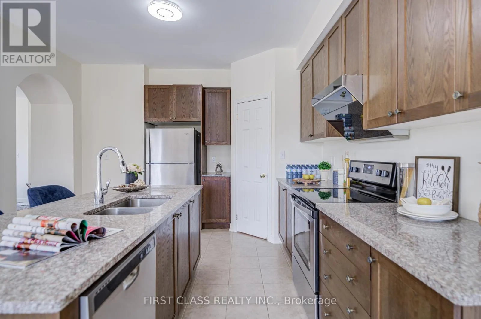115 NOAH'S FARM TRAIL