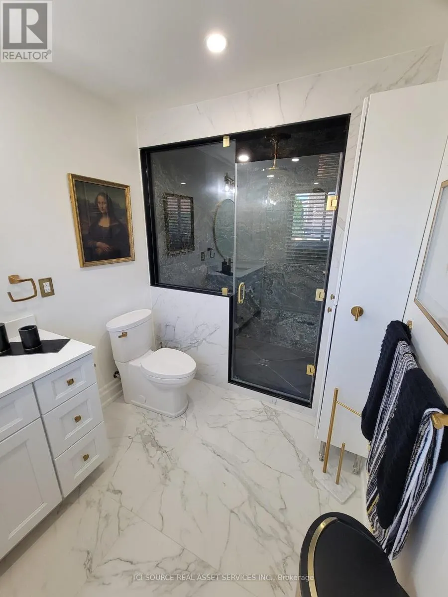 438 WOODBRIDGE AVENUE