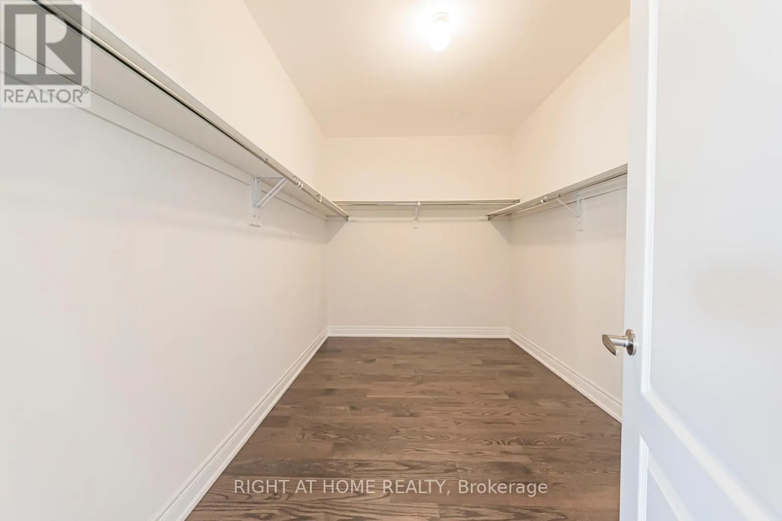 551 SOMERVILLE DRIVE