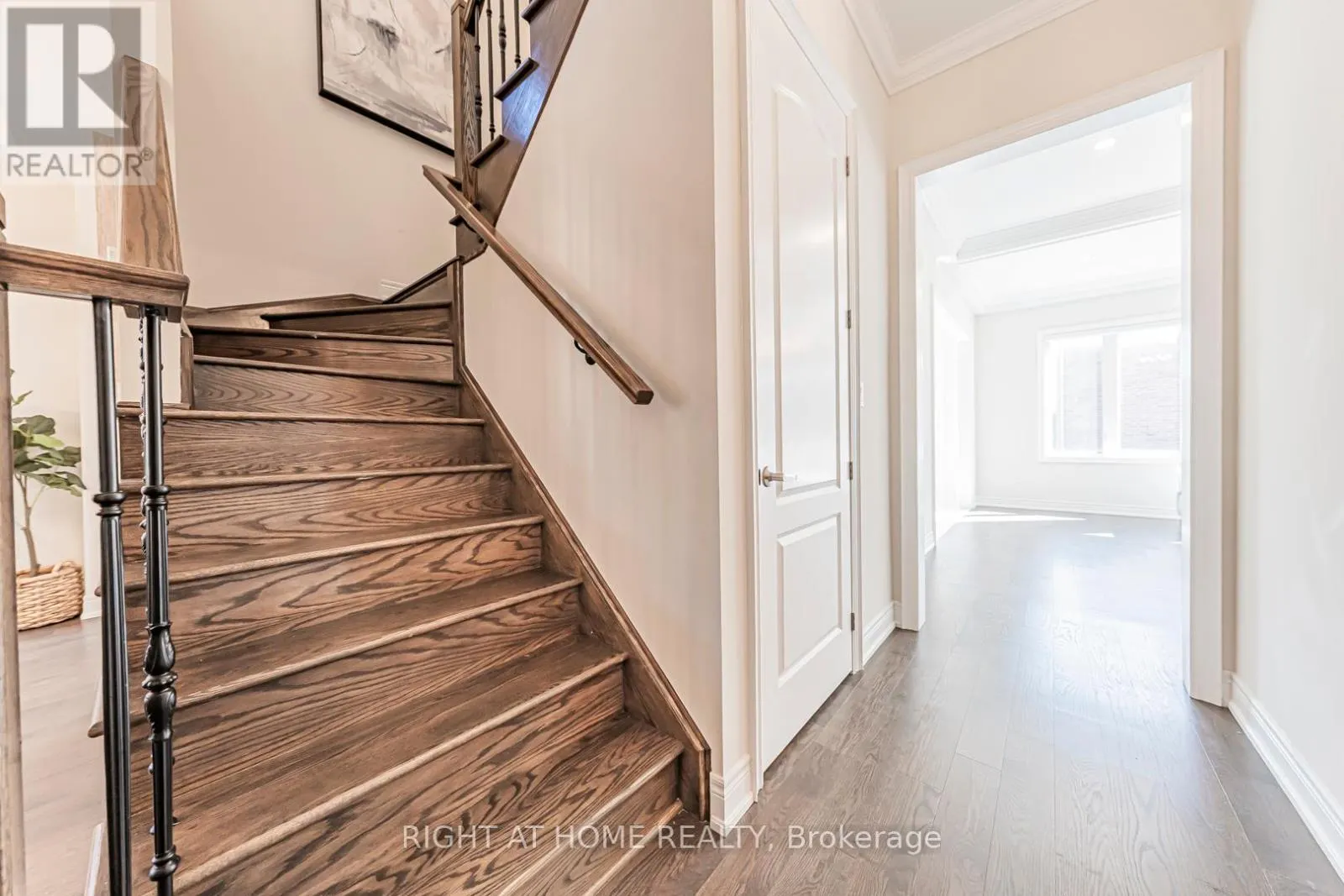 551 SOMERVILLE DRIVE