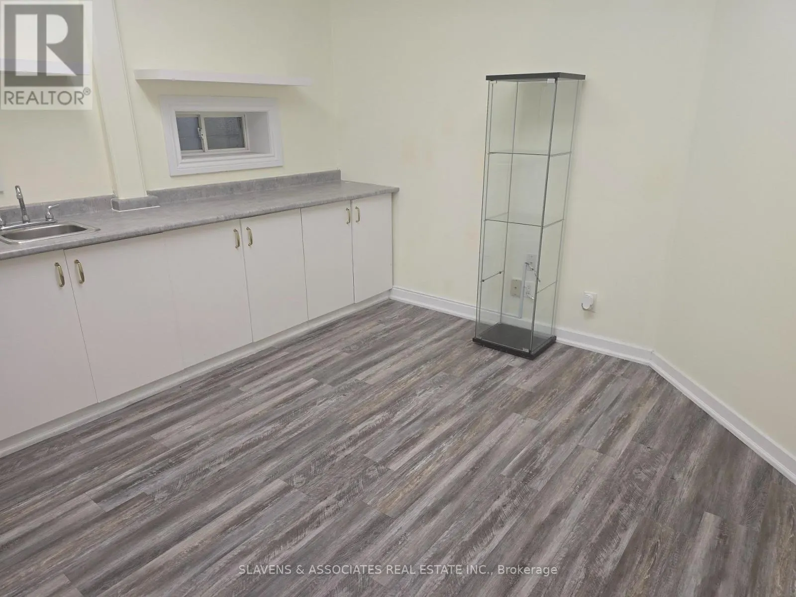 10171 YONGE STREET
