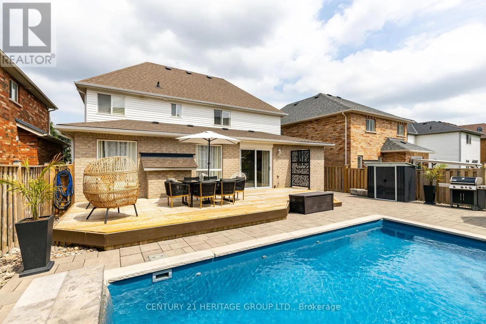 106 LAURENDALE AVENUE