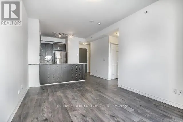 211 - 11611 YONGE STREET