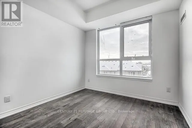 211 - 11611 YONGE STREET