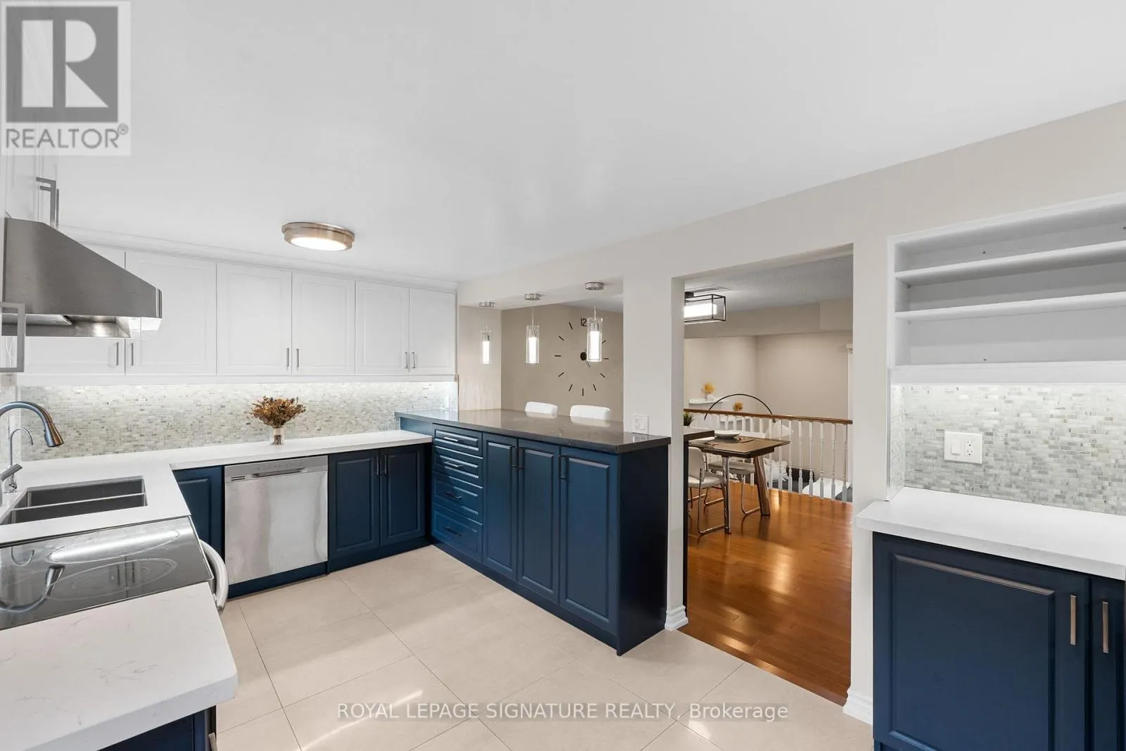 10 THATCHER'S MILL WAY