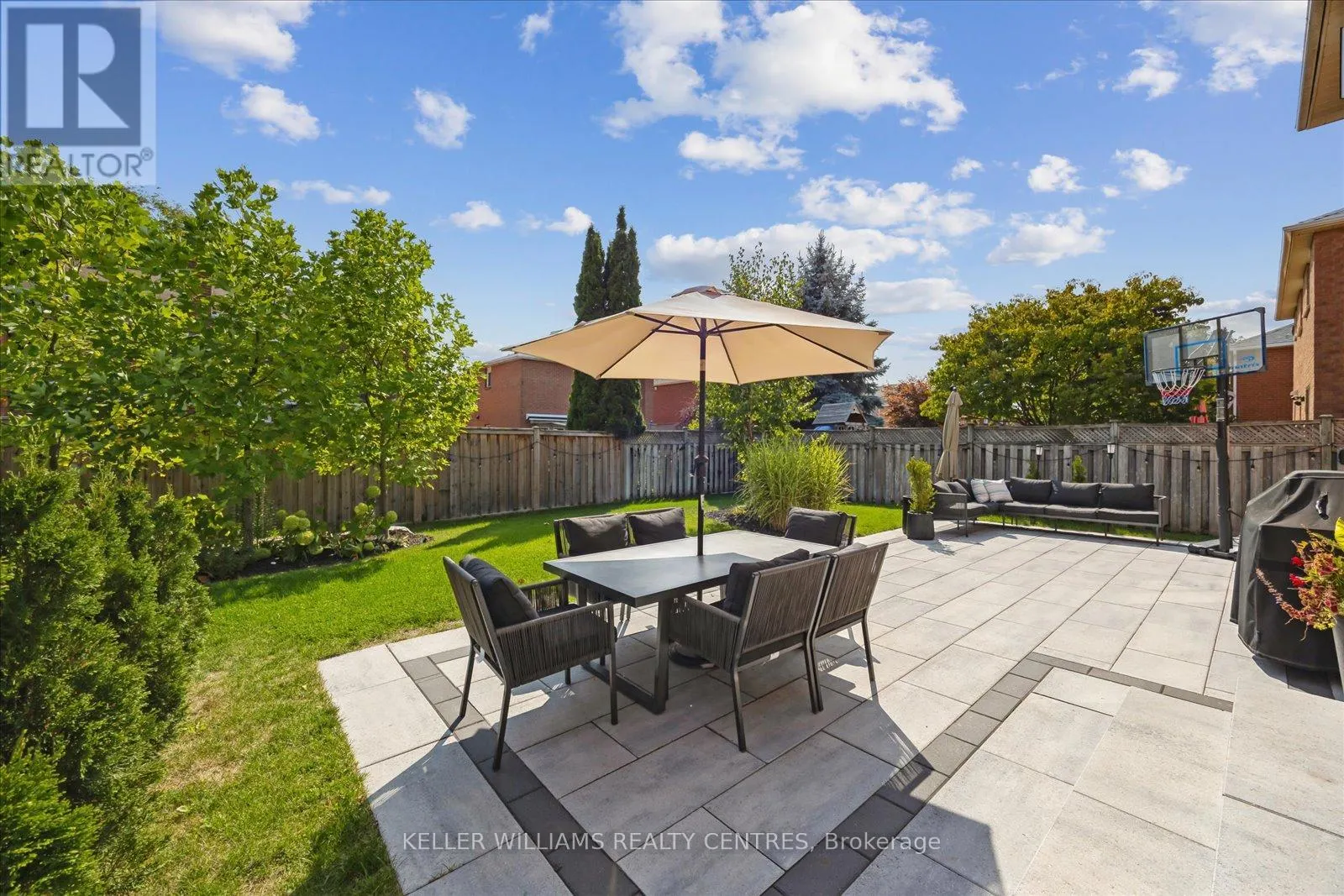 47 WHITBURN CRESCENT