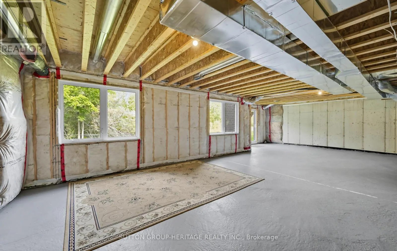 25 BALLINGER WAY