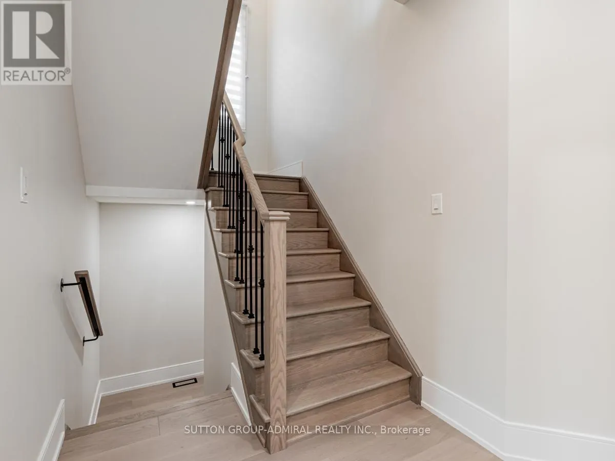 109 BARLI CRESCENT