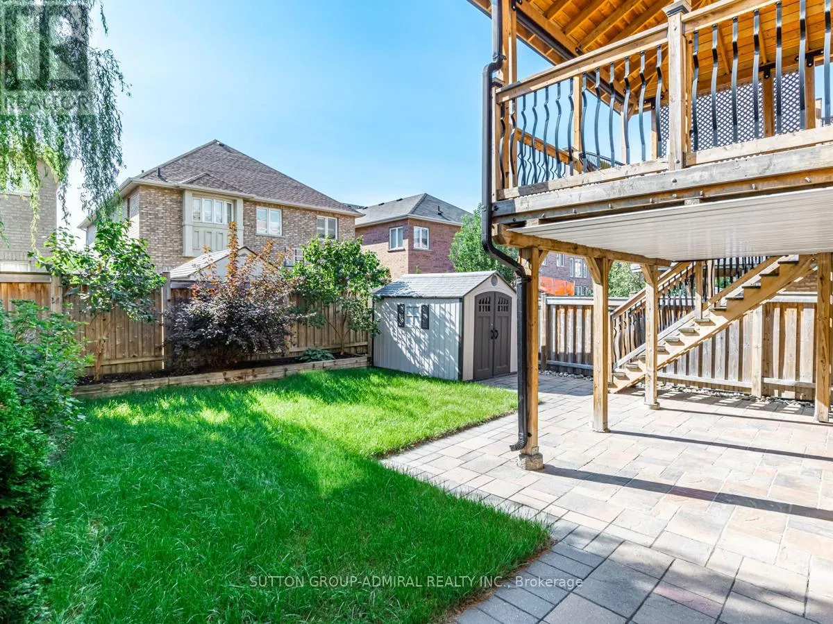 109 BARLI CRESCENT