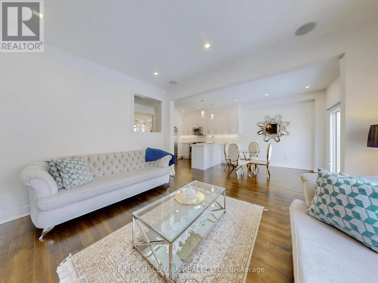 18 YARDEN DRIVE