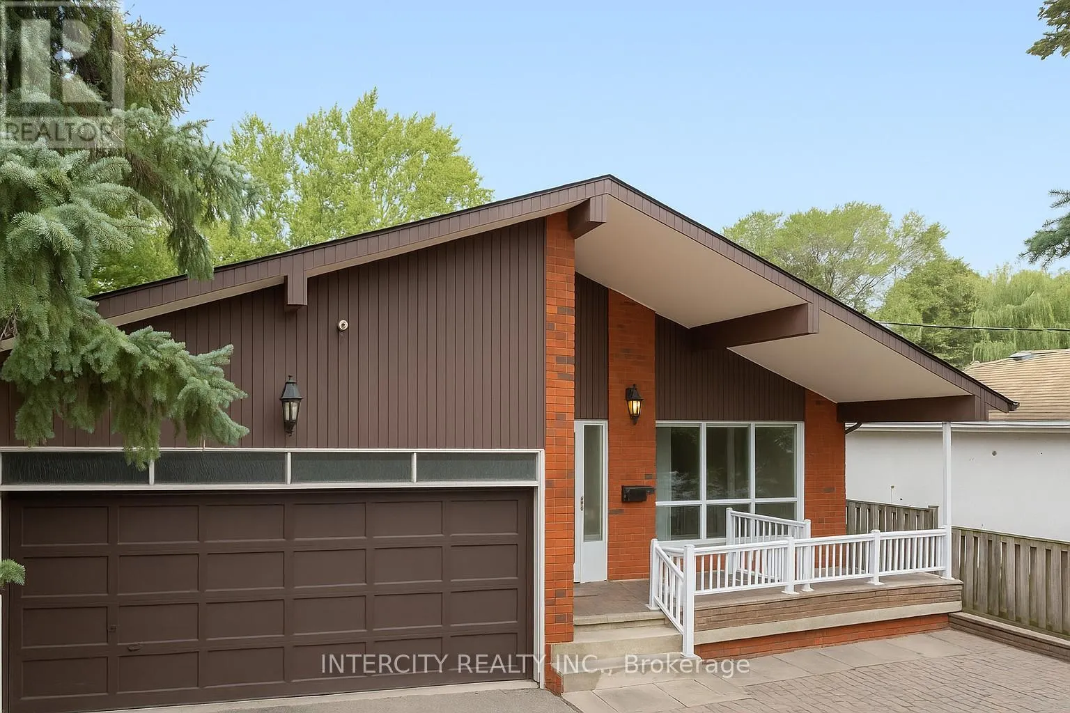 18 GLEN CAMERON ROAD