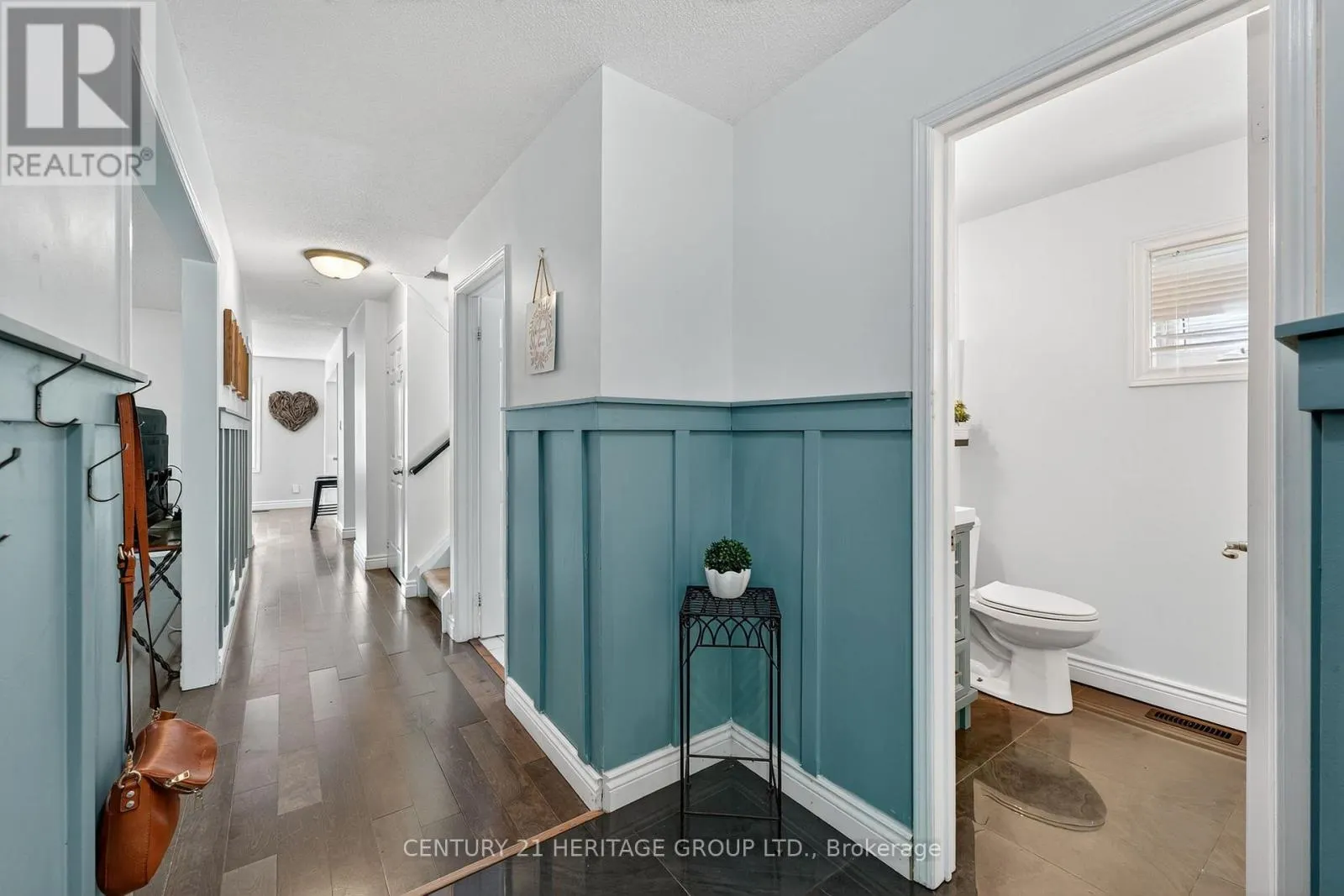 74 VERONA CRESCENT