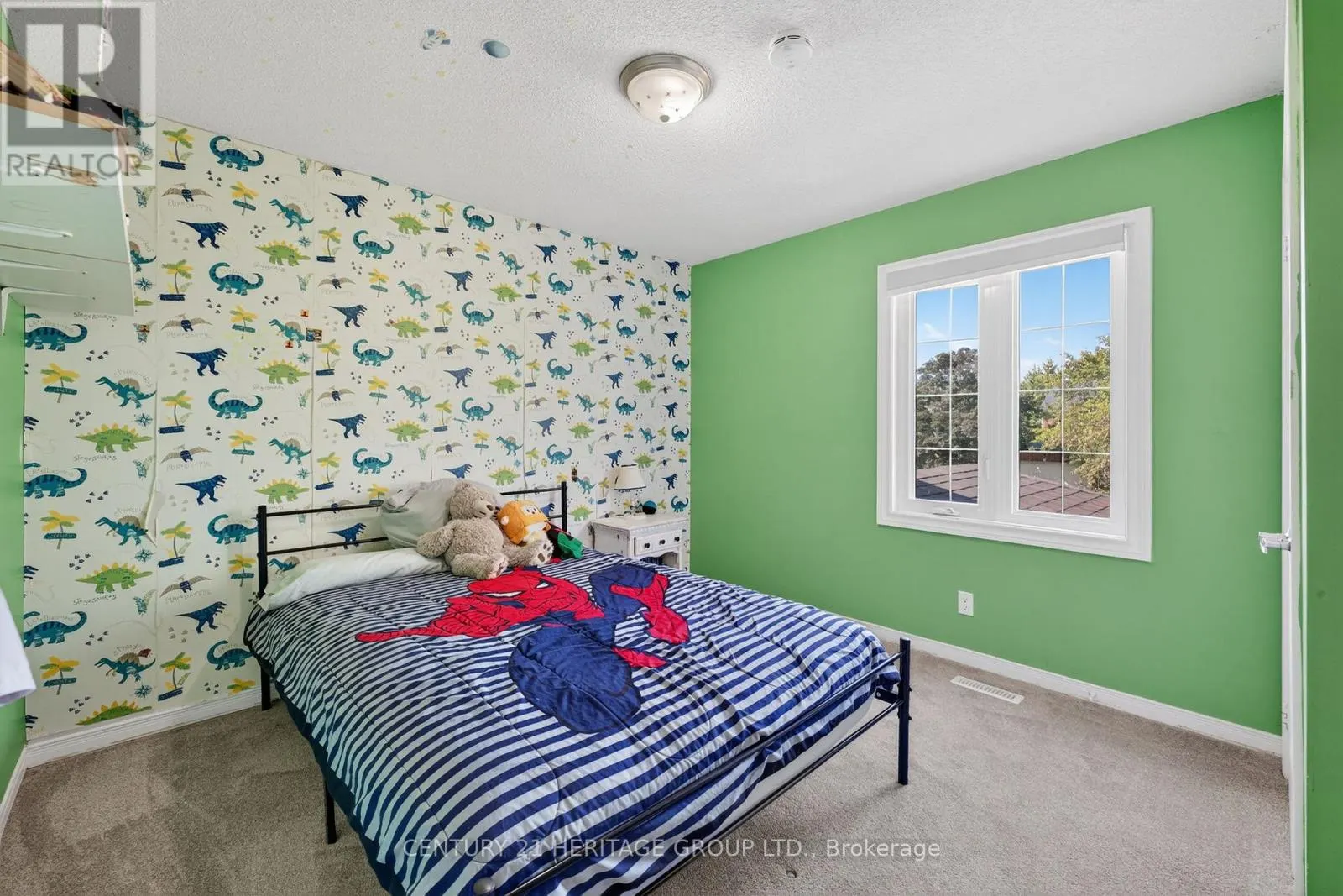 74 VERONA CRESCENT