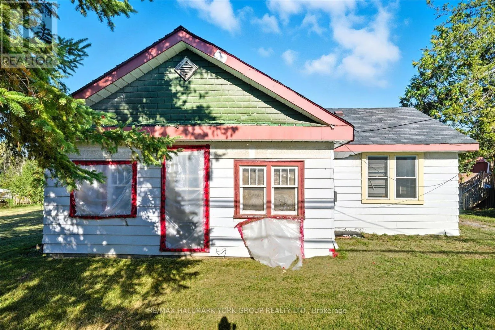 23035 LAKE RIDGE ROAD
