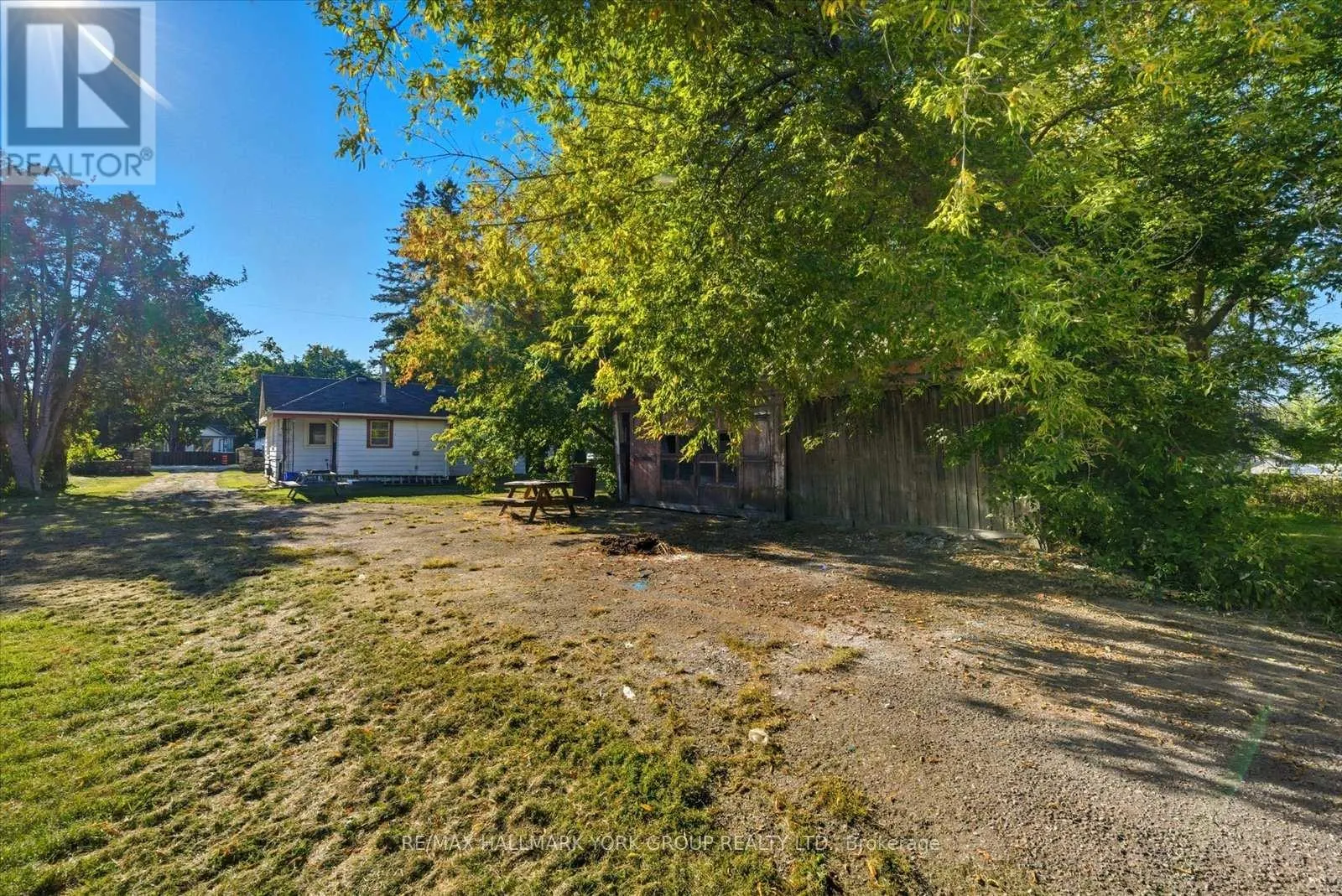 23035 LAKE RIDGE ROAD