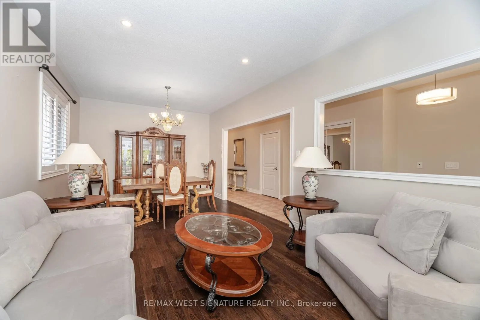 107 CUPOLA CRESCENT