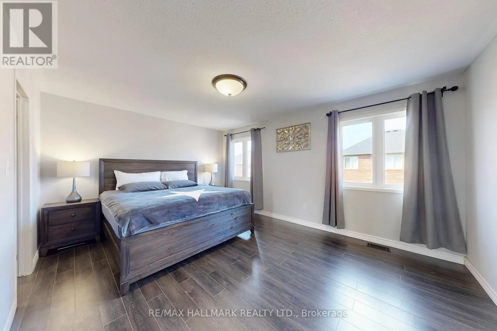 10 CHAMBERSBURG WAY