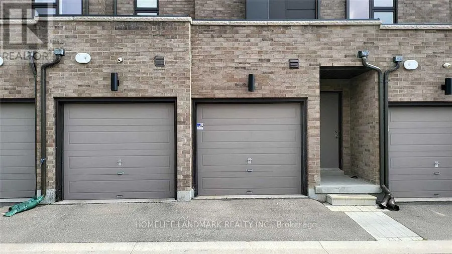 35 THORNCREST DRIVE