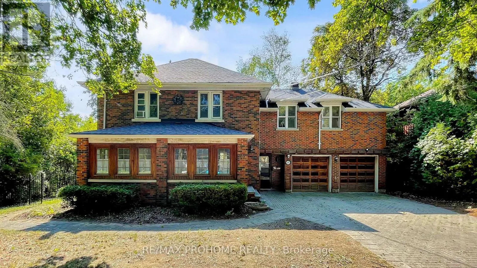 17 ECKARDT AVENUE