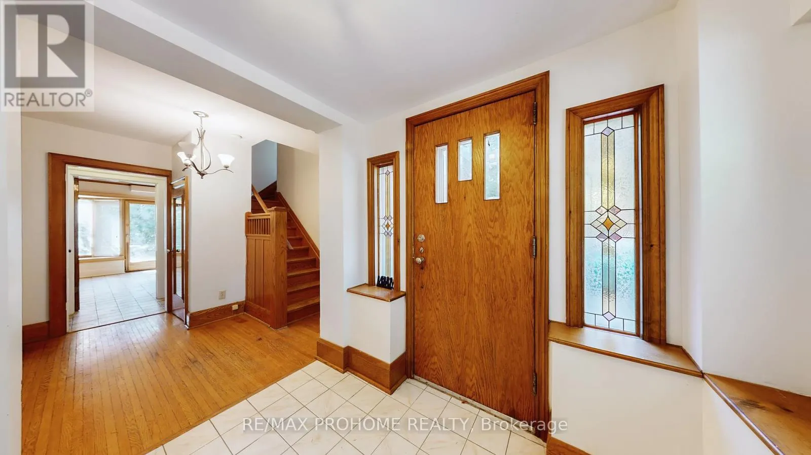 17 ECKARDT AVENUE