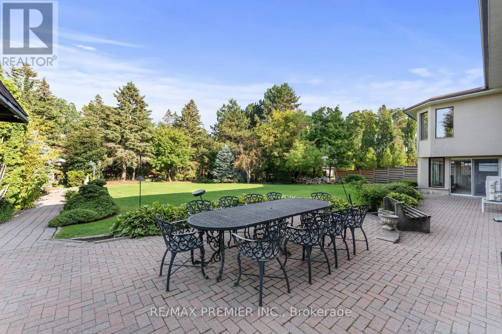 261 SYLVADENE PARKWAY
