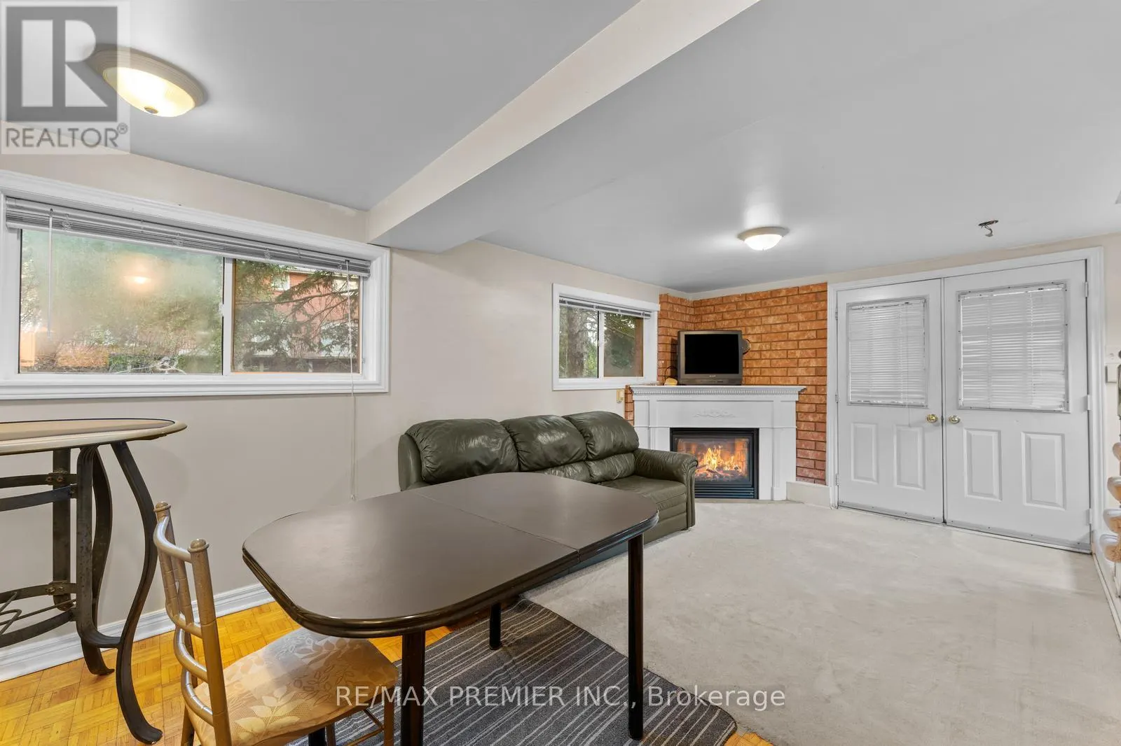 261 SYLVADENE PARKWAY