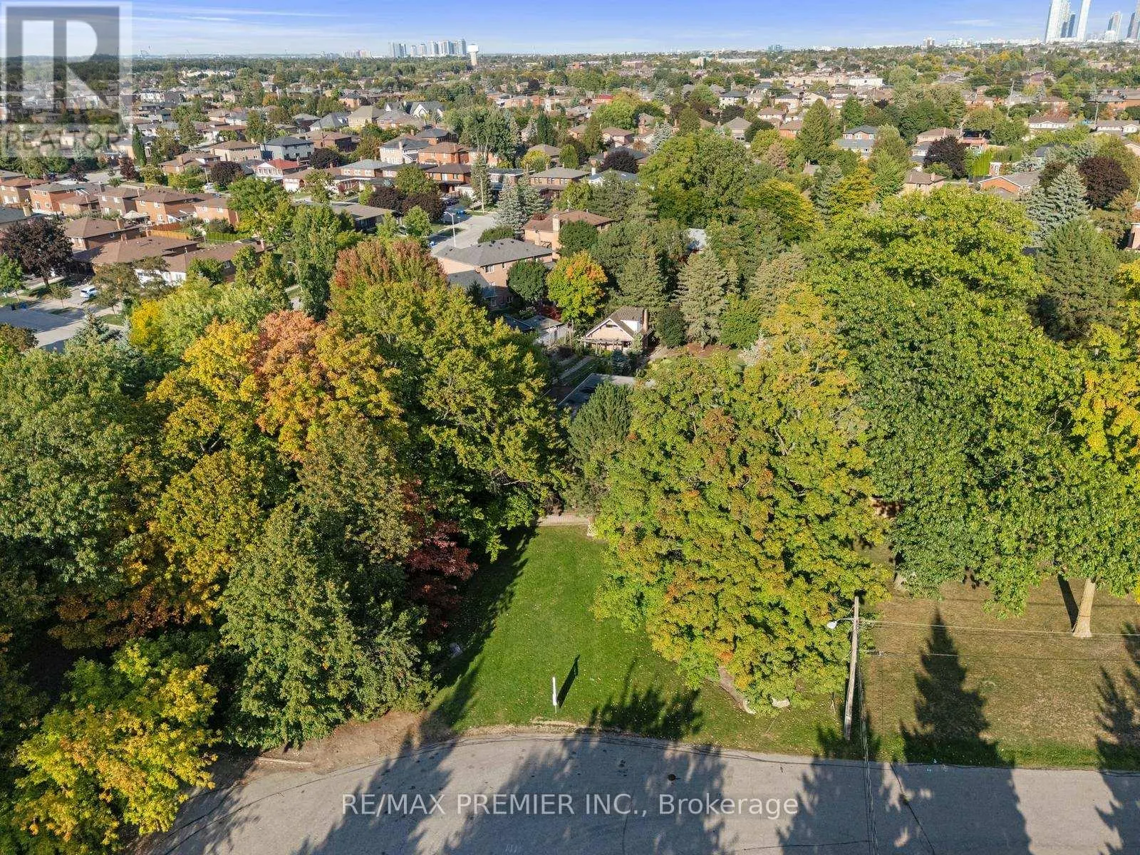261 SYLVADENE PARKWAY