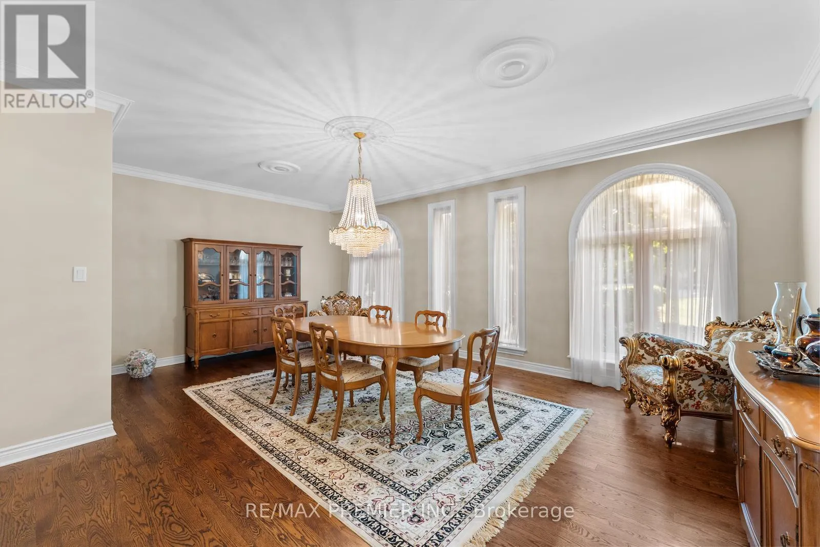 261 SYLVADENE PARKWAY